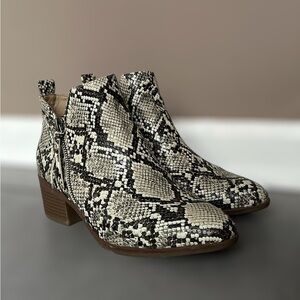 MIA Women's Snakeskin Ankle Boots